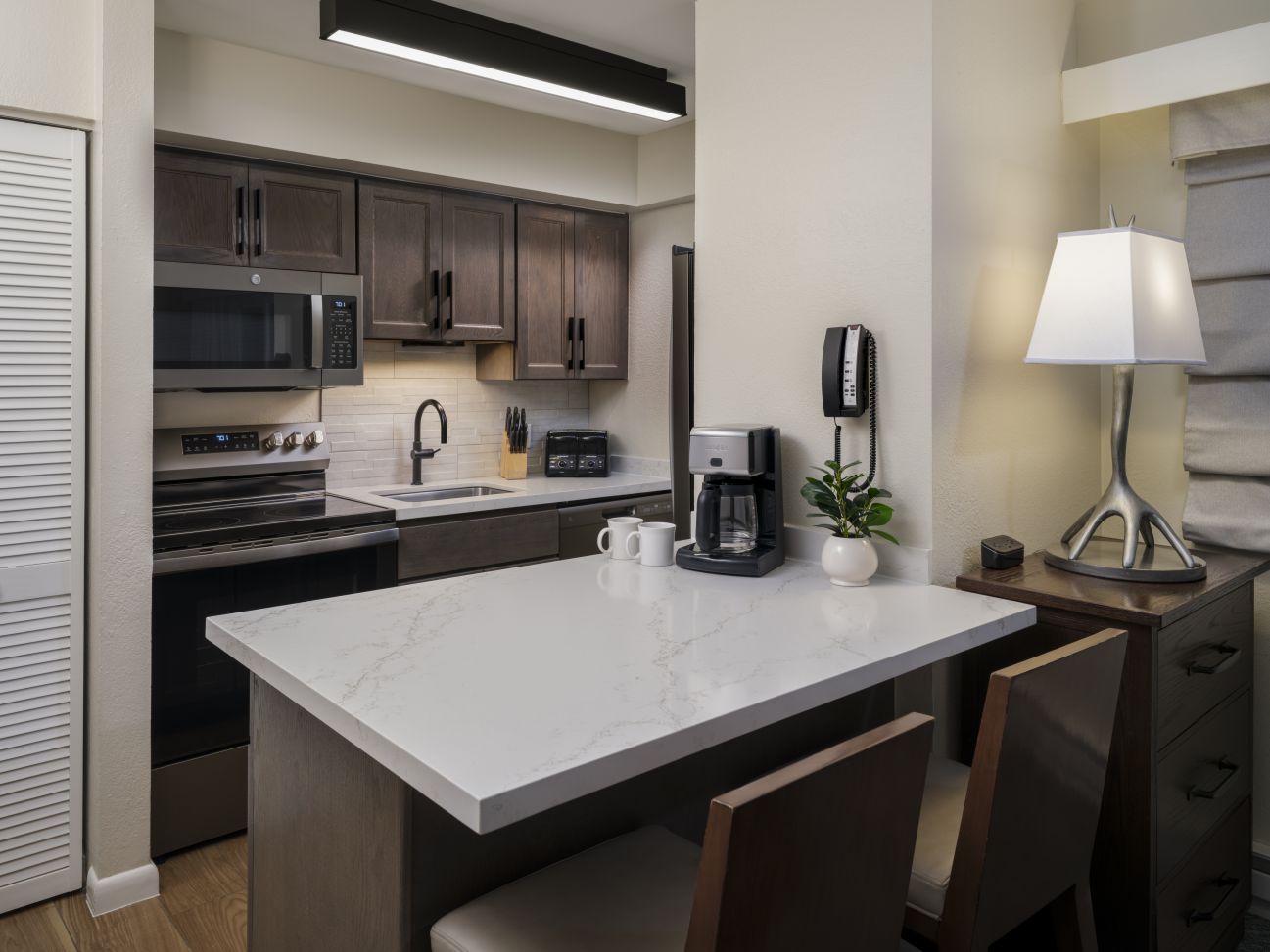 Villa Studio Kitchen